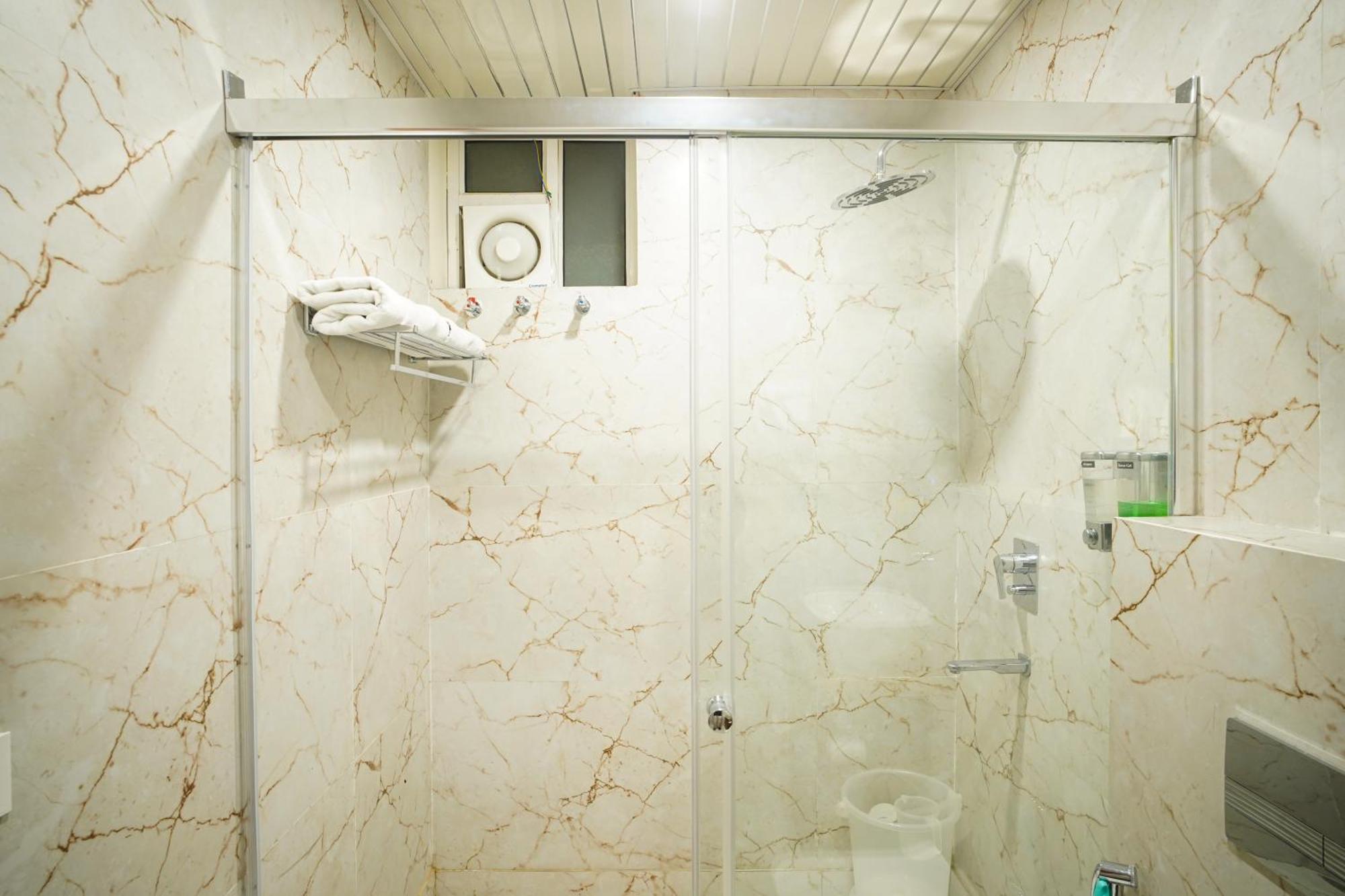 Hotel Nirvana Bliss, Behind Parmarth Niketan Rishīkesh 外观 照片