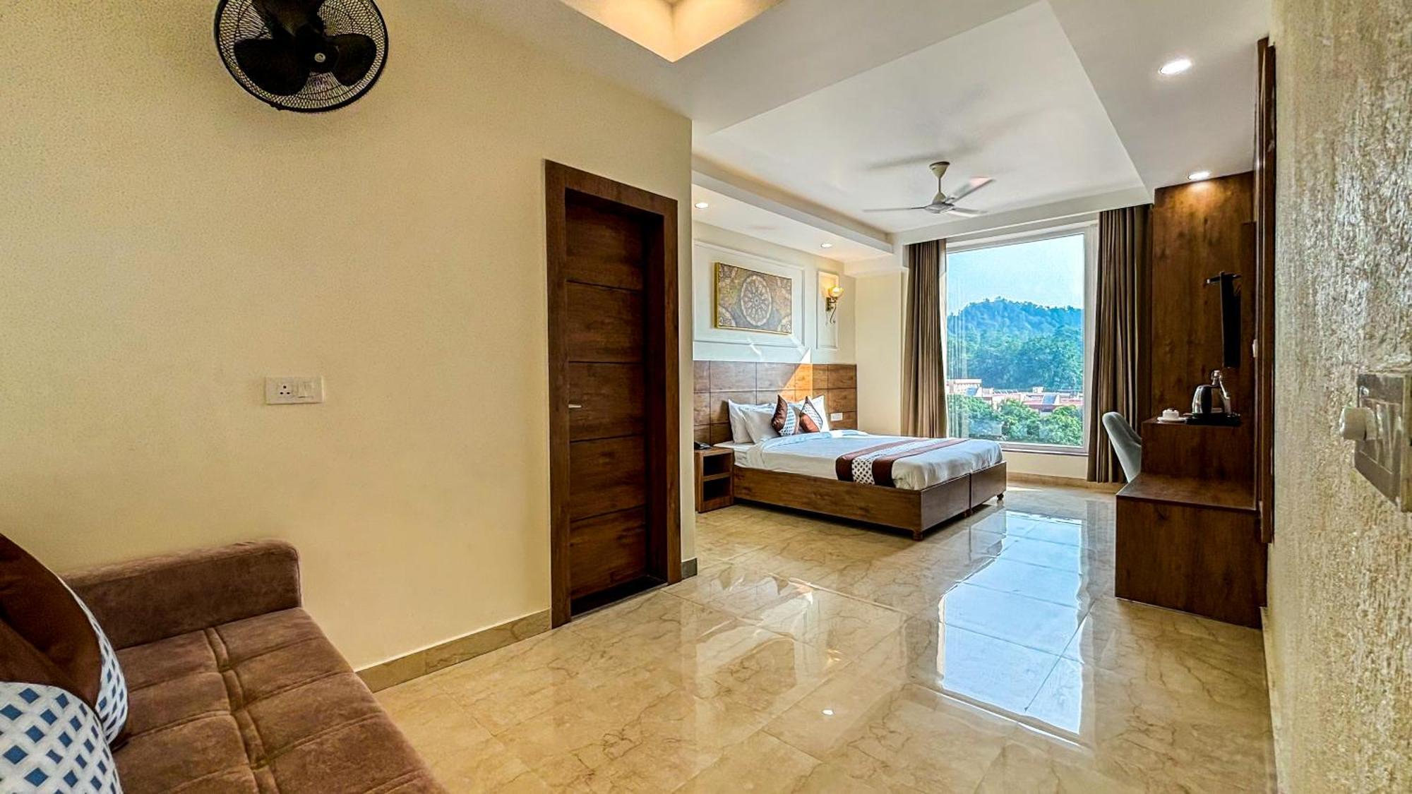 Hotel Nirvana Bliss, Behind Parmarth Niketan Rishīkesh 外观 照片