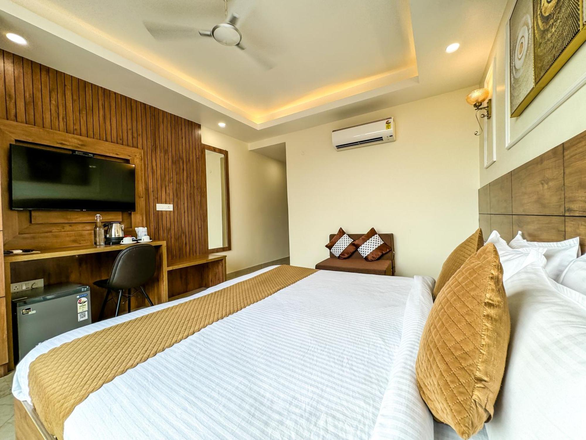 Hotel Nirvana Bliss, Behind Parmarth Niketan Rishīkesh 外观 照片
